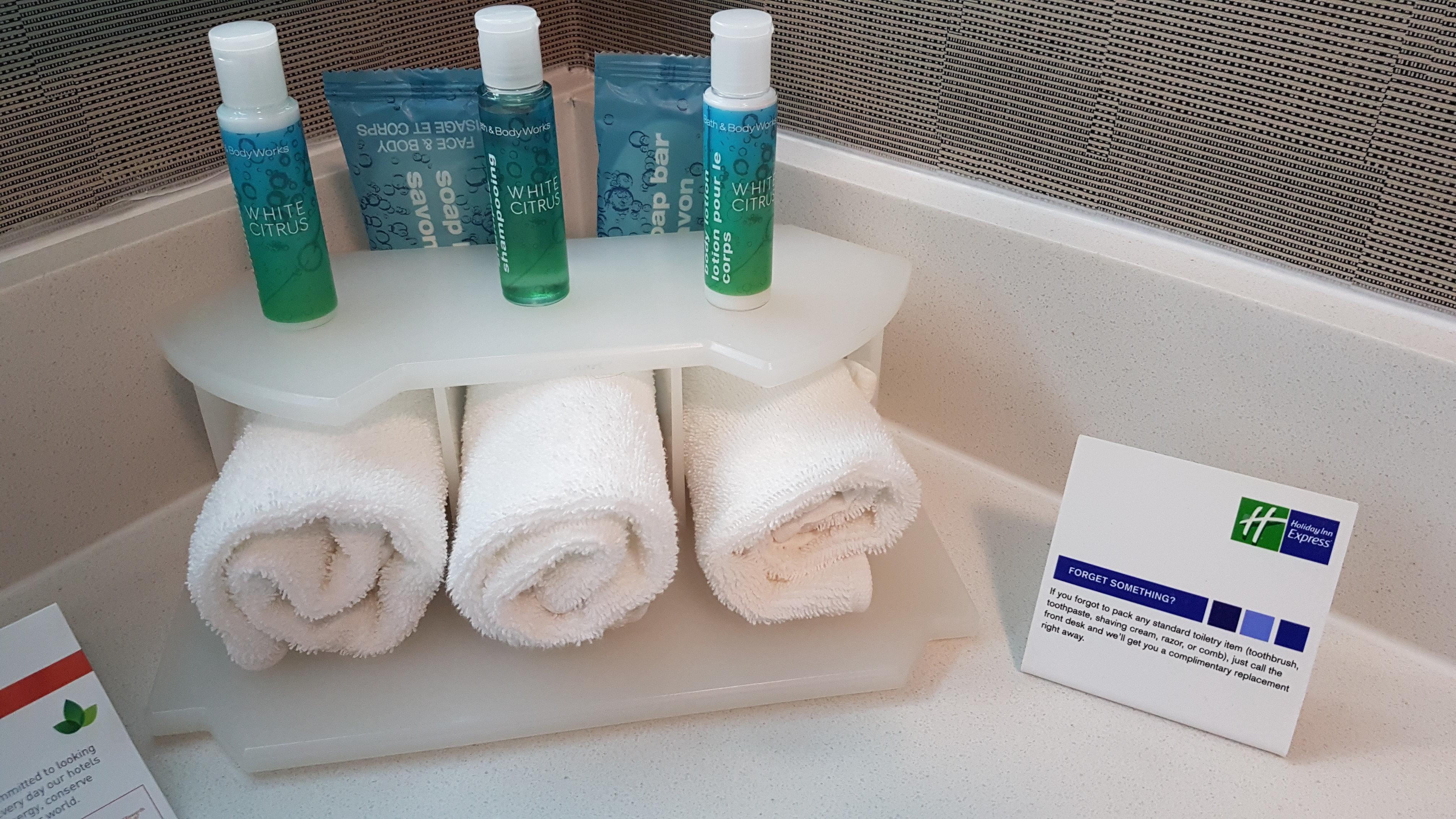 Holiday Inn Express Hotel & Suites Barrie By Ihg Exteriör bild