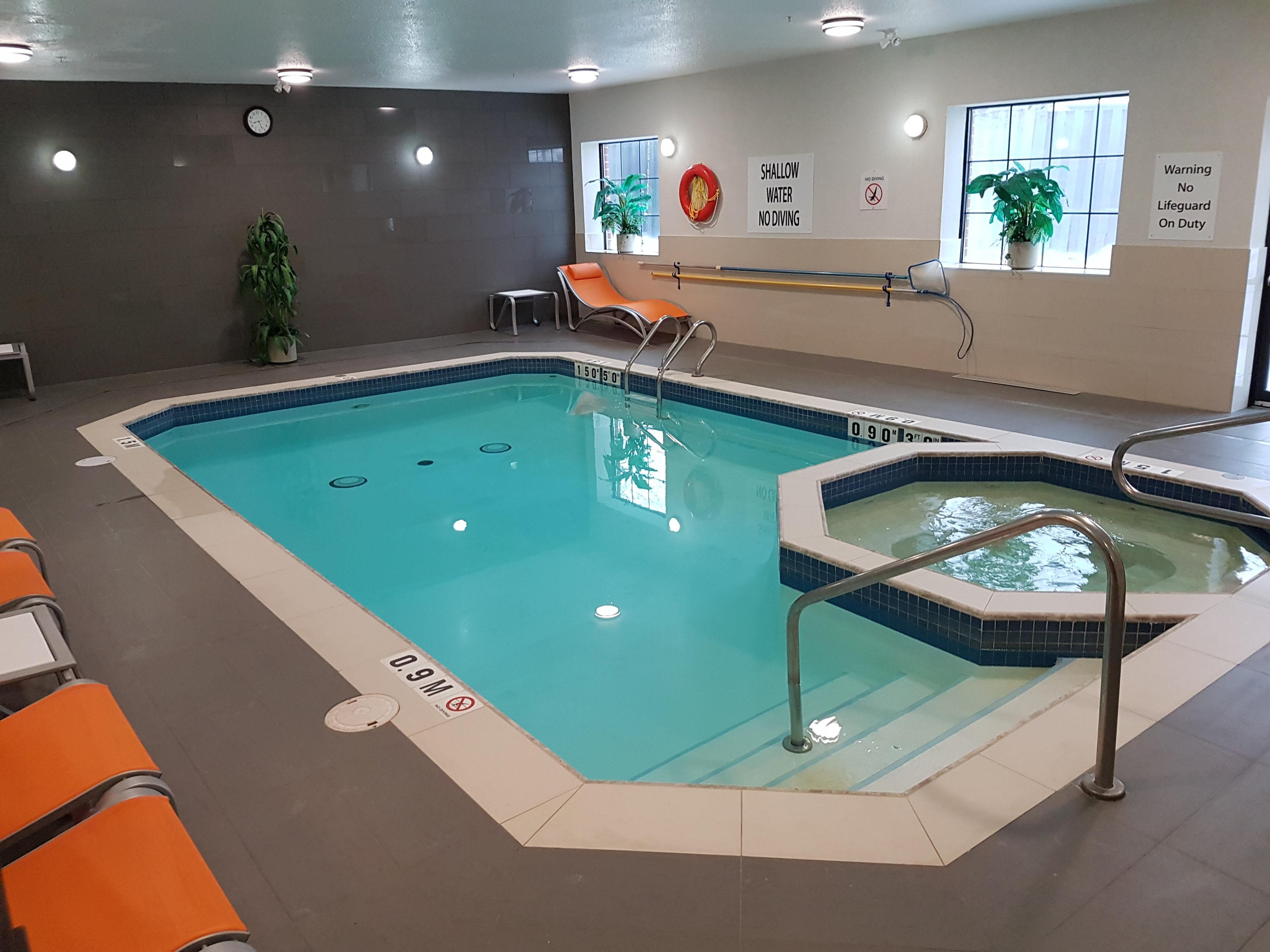 Holiday Inn Express Hotel & Suites Barrie By Ihg Exteriör bild