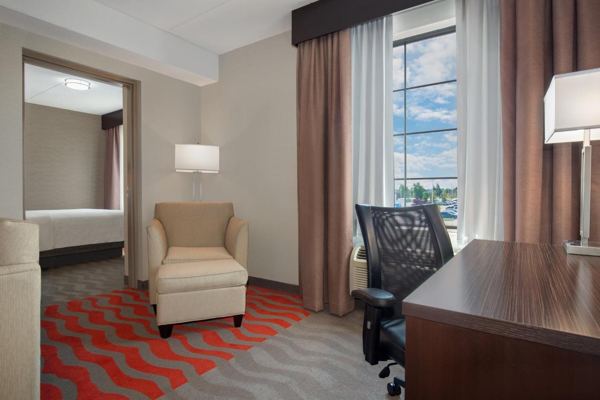 Holiday Inn Express Hotel & Suites Barrie By Ihg Exteriör bild