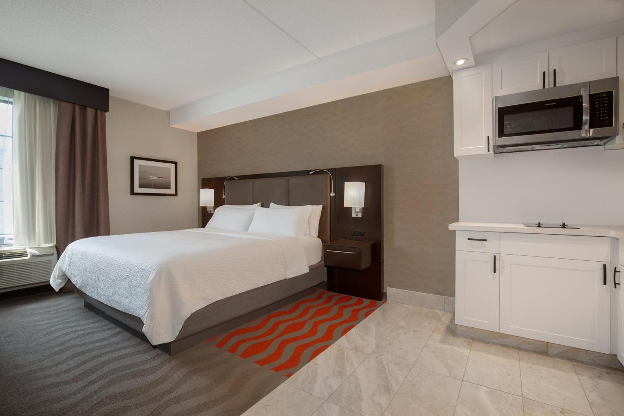 Holiday Inn Express Hotel & Suites Barrie By Ihg Exteriör bild