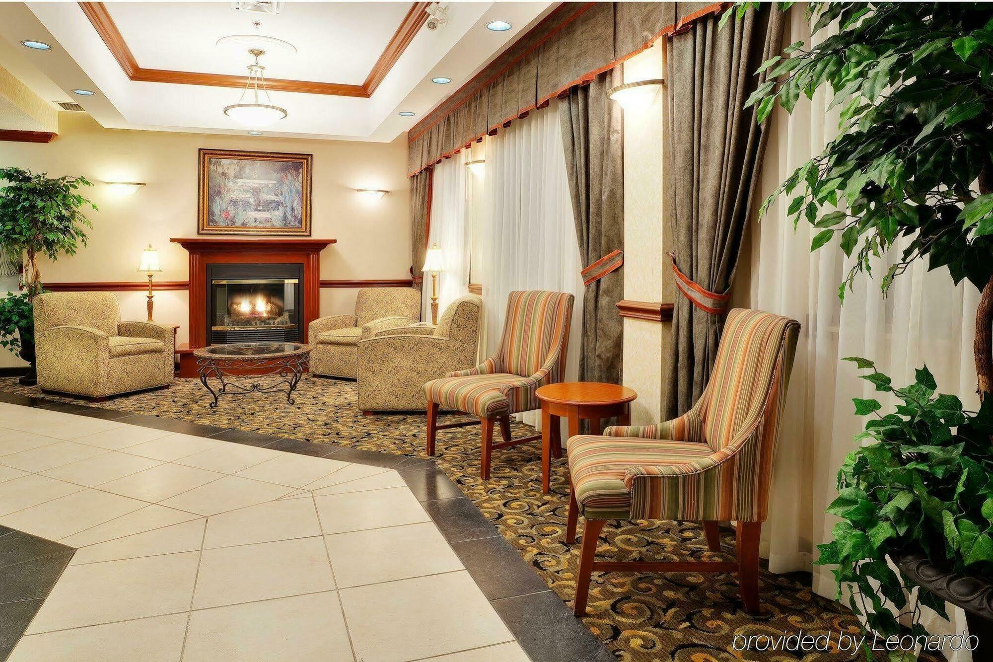Holiday Inn Express Hotel & Suites Barrie By Ihg Exteriör bild